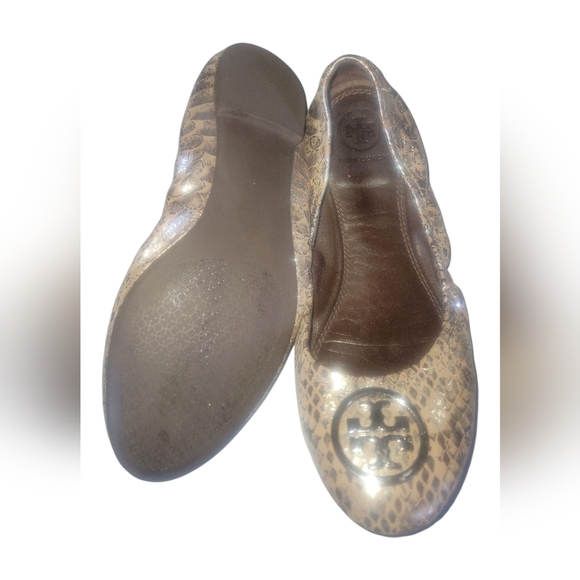Tory Burch Heidi Reptile Mettalic Snakeskin Silver/Tan/ Ballet Flats 6 1/2 - Picture 10 of 10